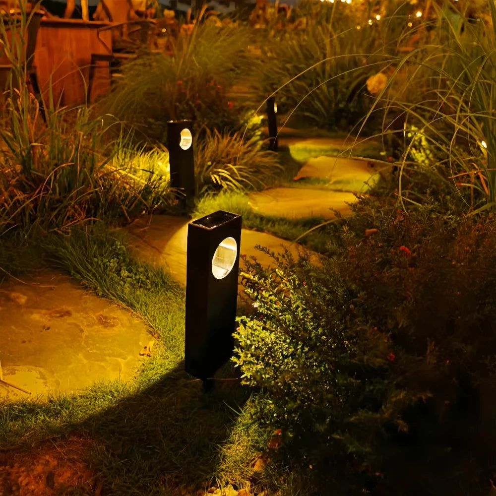 Solar LED Garden Light / Moon